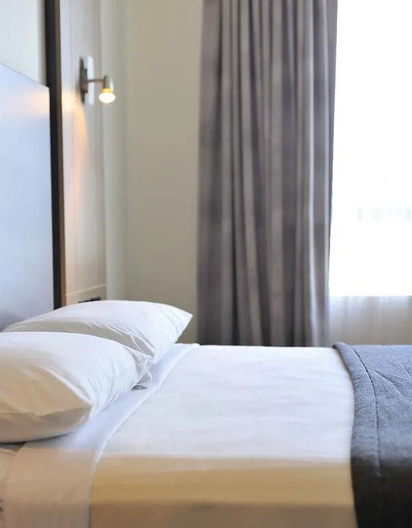 Metro Hotel Ipswich International